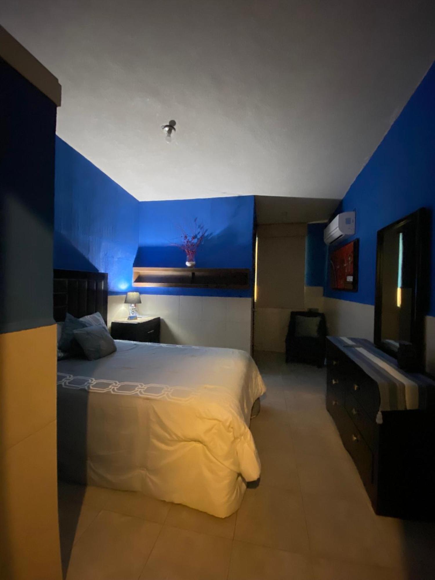 Casa La Castaneda Hotel Loreto  Luaran gambar